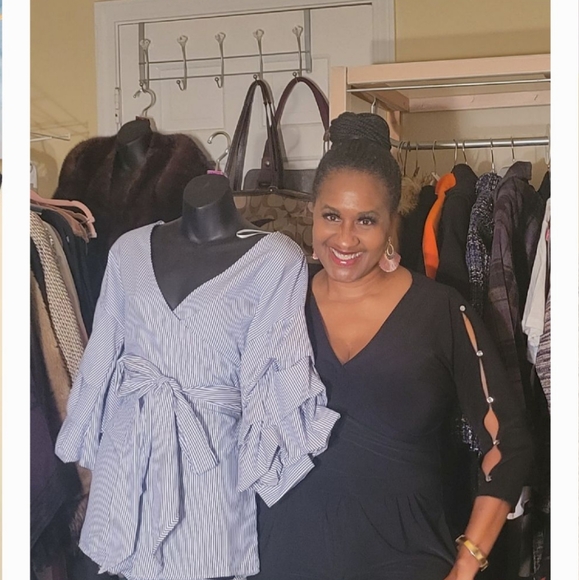 Meet your Posher, Shauntay( hardyhangers) - Picture 2 of 11